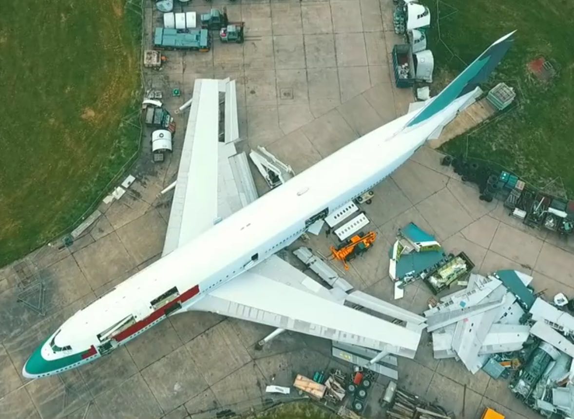 Boeing 747 B-HUJ Last Cathay Pacific Original Aircraft Tag Grey-Blue